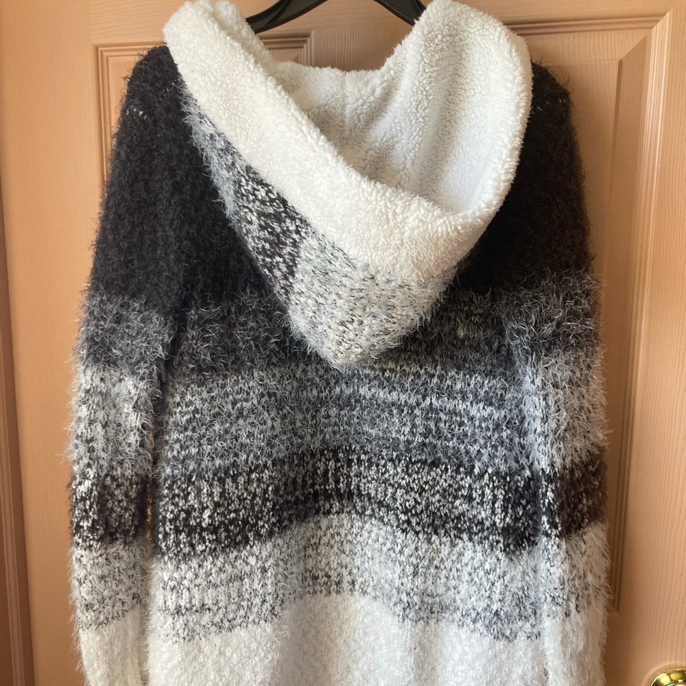 Perfect for Fall - Picture 2 of 2